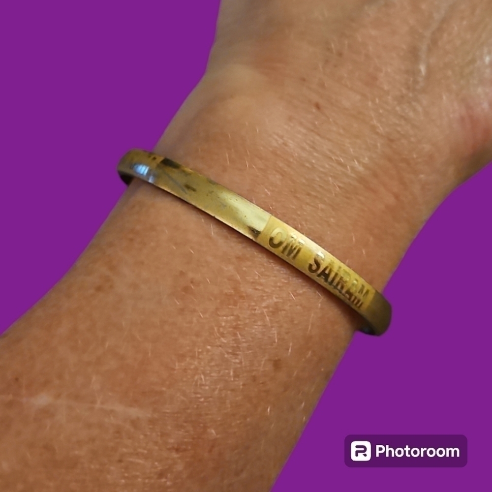 3/$30 Brass Om Sai Ram Thin Bangle Bracelet